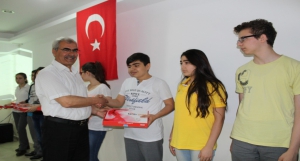 Fatih Projesi Kapsamında, Öğrencilere Tablet Dağıtımı Yapıldı