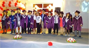 Çanakkale Anadolu Lisesi 164 Öğrencisini Umutla Bakılan Yarınlara Diyerek Uğurladı