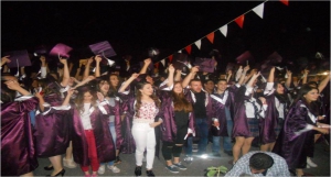 Çanakkale Anadolu Lisesi 164 Öğrencisini Umutla Bakılan Yarınlara Diyerek Uğurladı