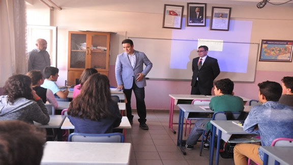 İl Milli Eğitim Müdürü Zülküf MEMİŞin Okul Ziyaretleri Devam Ediyor