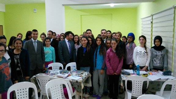 İl Milli Eğitim Müdürü Zülküf Memiş Gelibolu Ecebey Mesleki ve Teknik Anadolu Lisesi Kız Pansiyonunu Ziyaret Etti