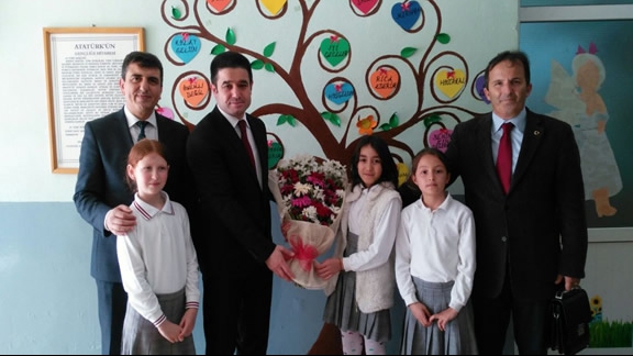 İl Millî Eğitim Müdürü Zülküf Memiş Merkez Atatürk İlkokuluna Ziyaret Gerçekleştirdi