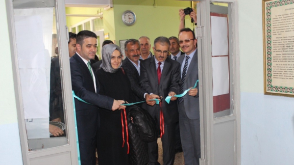 Çanakkale Anadolu İmam Hatip Lisesi 2. TÜBİTAK Bilim Fuarı Açıldı