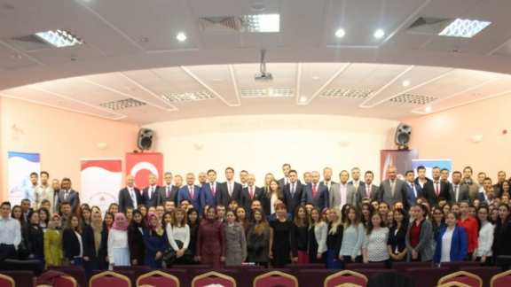 Müsteşar Yardımcısı Sayın Prof. Dr. Ahmet Emre Bilgili Aday Öğretmenlerle Bir Araya Geldi