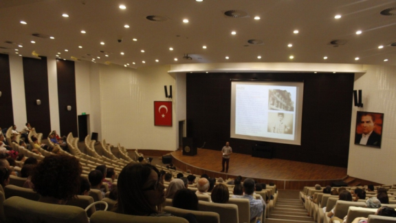 Öncü Bir Eğitimci Olarak Nurettin Topçu ve Türkiyenin Maarif Davası Konulu Seminer Gerçekleştirildi
