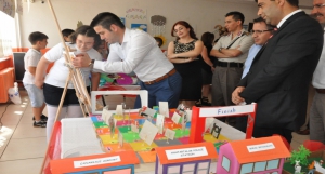 Anafartalar İlkokulu İngilizce Etkinlik Sergisi  Açıldı