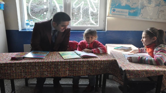 İl Milli Eğitim Müdüründen 2 Köy Okulumuza Ziyaret