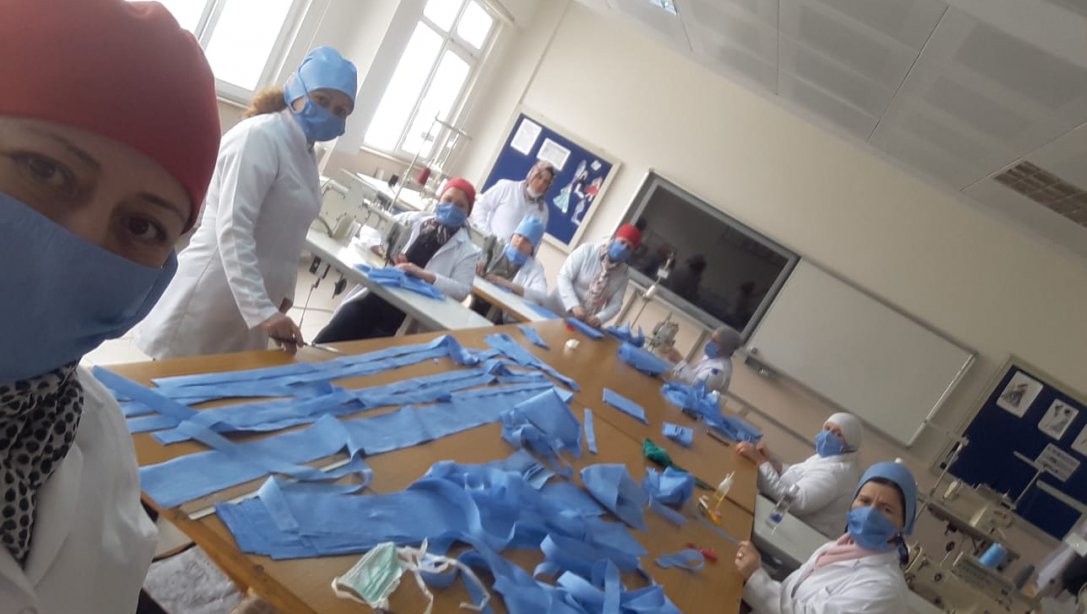 Çanakkale Halk Eğitimi Merkezimizde Cerrahi Maske Üretimine Başlandı